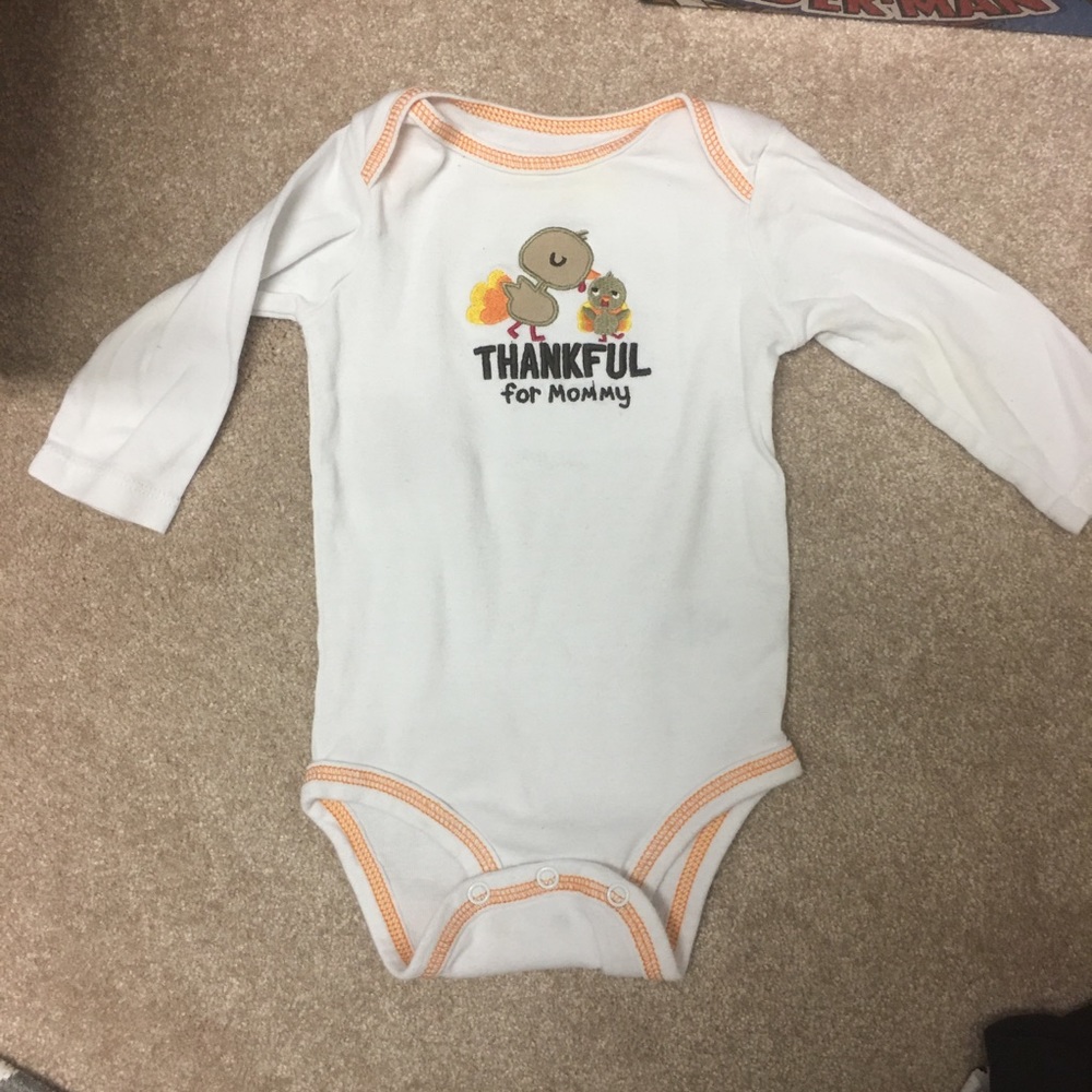 Adorable “Thankful for Mommy” Thanksgiving onesie